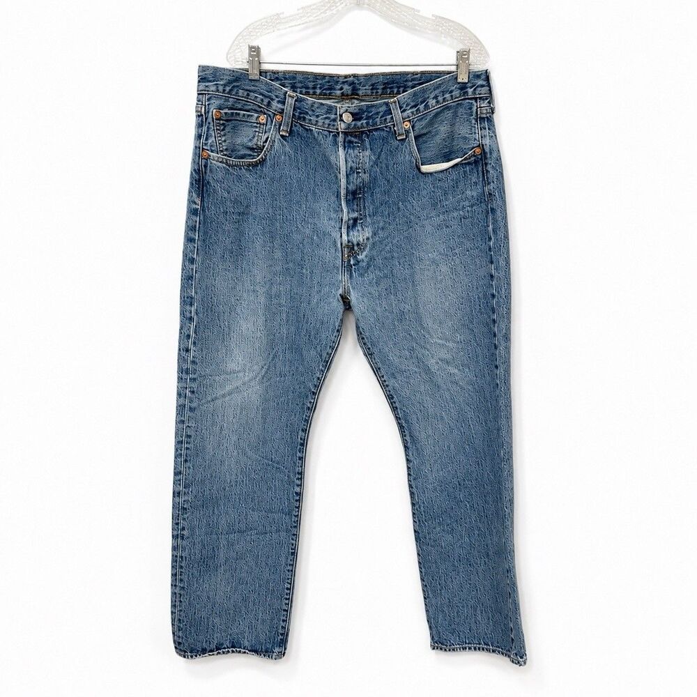 Levi’s 501 Men’s Jeans W38 L30 Original Fit Button Fly Straight Leg Blue Denim